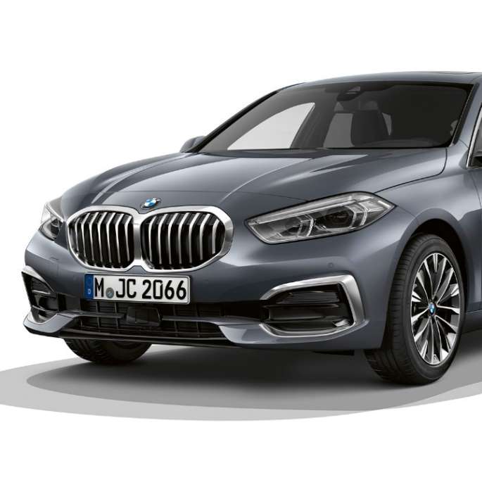 BMW 1 Series Model Luxury Line, three-quarter front. BMW 1 Series Model Luxury Line in Storm Bay metallic, studio shot three-quarter front.
