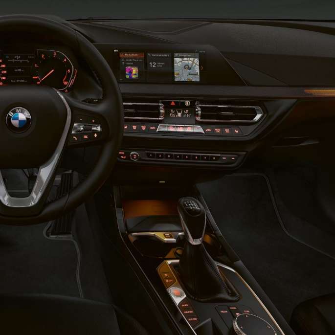 Interior trim finishers 'Illuminated Berlin'. BMW 1 Series Model Advantage, interior trim finishers 'Illuminated Berlin.