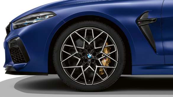 20'' M light alloy wheels 813 M. BMW M8 Competition Coupé with 20'' M light alloy wheels 813 M.