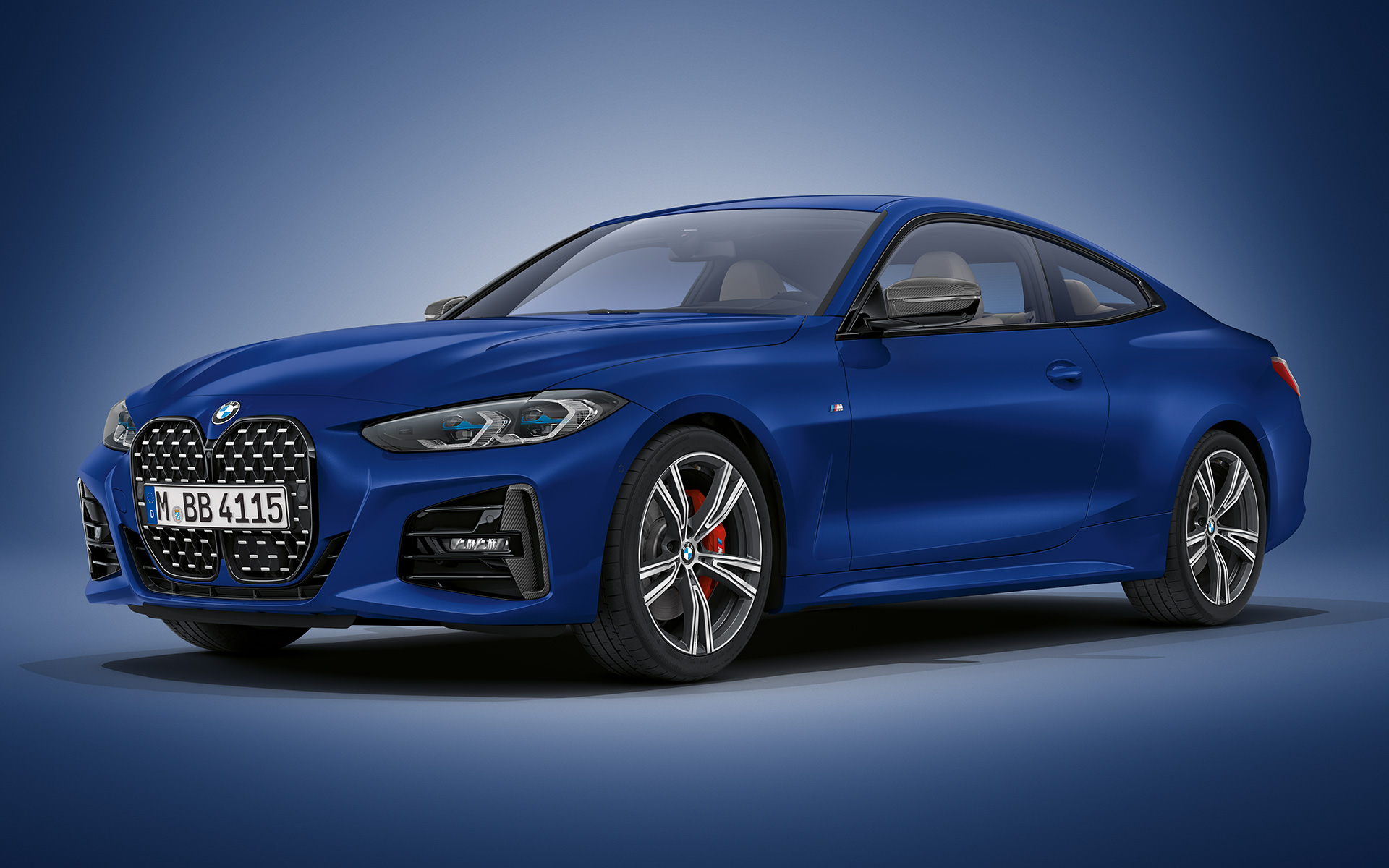 BMW Individual Frozen Portimao Blue metallic BMW 4 Series Coupé G22 2020 BMW 4 Series Coupé Individual Frozen Portimao Blue metallic G22 2020 three-quarter front view standing
