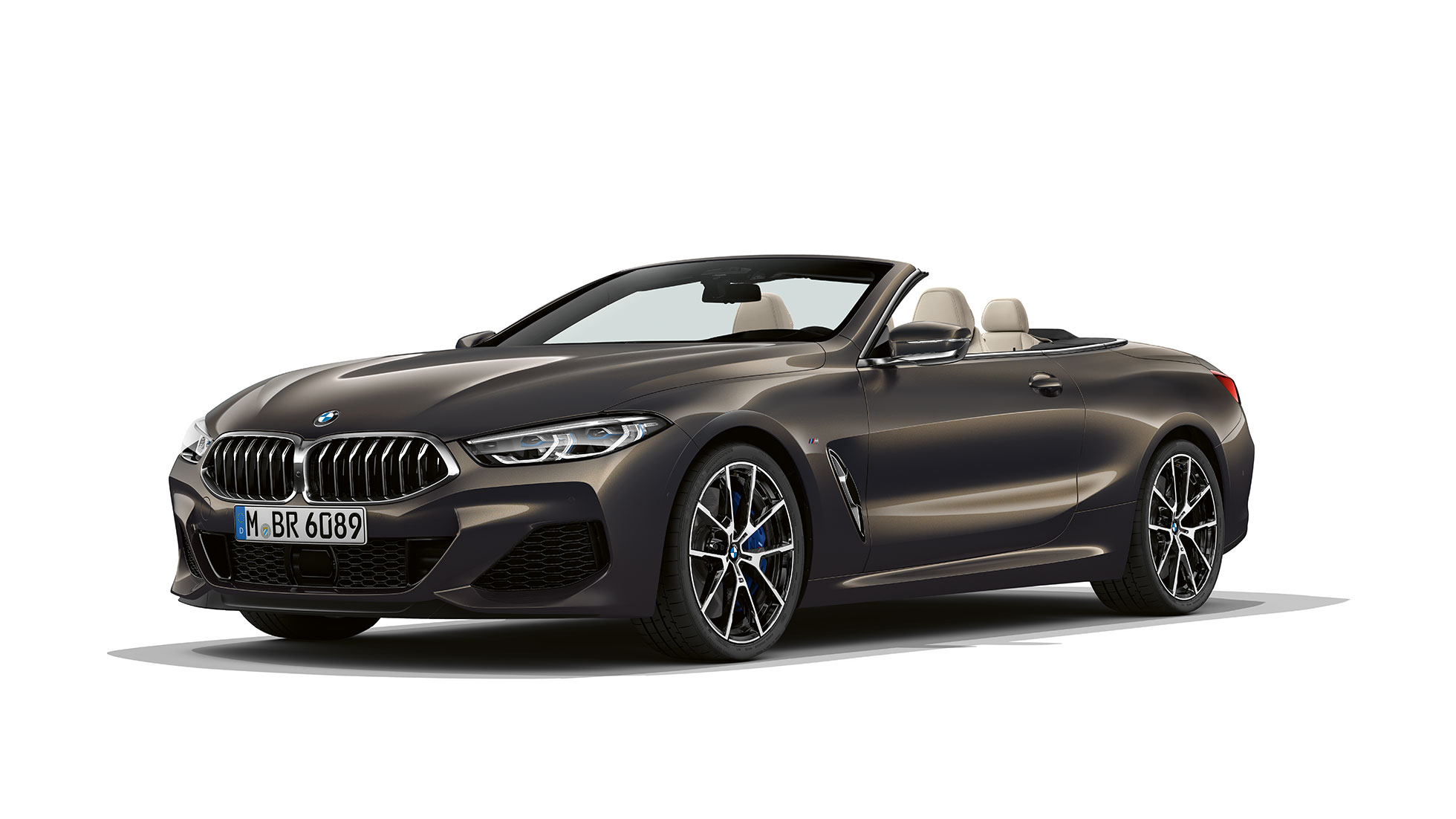 BMW M850i xDrive, Dravit Grey metallic, three-quarter view front. BMW M850i xDrive, Dravit Grey metallic, three-quarter view front.