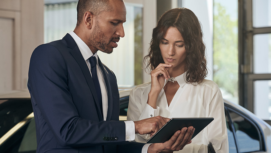 BMW X4 G02 Service & Assistance 2021 BMW X4 G02 Service & Assistance customer and BMW consultant 2021