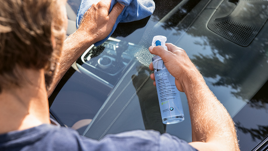 Glass cleaner with organic ginger extract BMW Spring Summer Accessories Glass cleaner with organic ginger extract